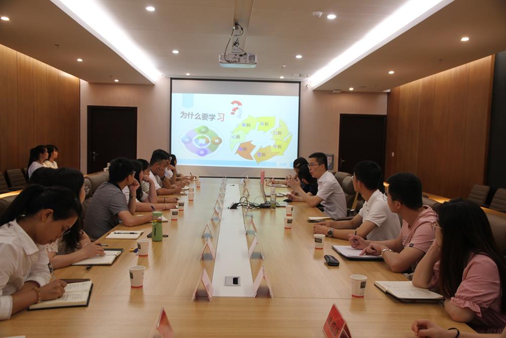 e9046139442842e7af1a5e7a2d685d50.jpg e9046139442842e7af1a5e7a2d685d50.jpg